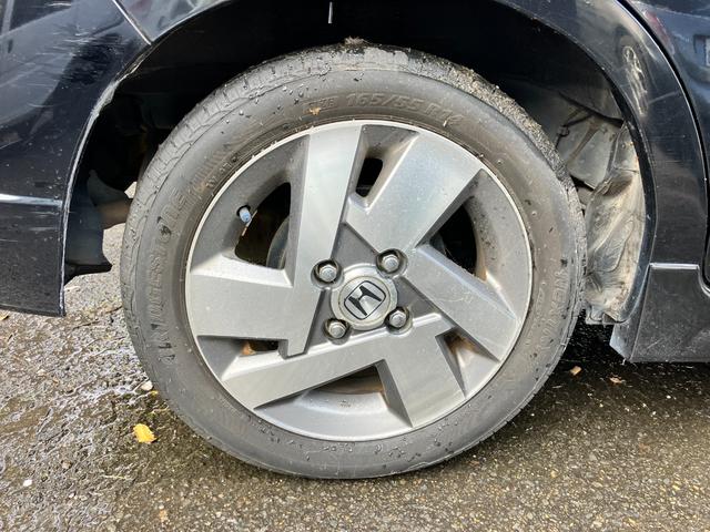 ゼストスパーク W 禁煙車 HDDナビ フルセグ ブルートゥース スマートキー HID 純正エアロ オートエアコン 電動格納ミラー フォグランプ アルミホイール(17枚目)