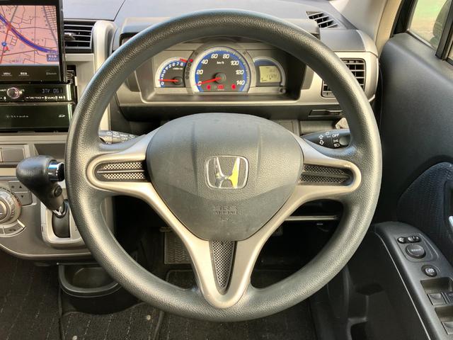 ゼストスパーク W 禁煙車 HDDナビ フルセグ ブルートゥース スマートキー HID 純正エアロ オートエアコン 電動格納ミラー フォグランプ アルミホイール(31枚目)