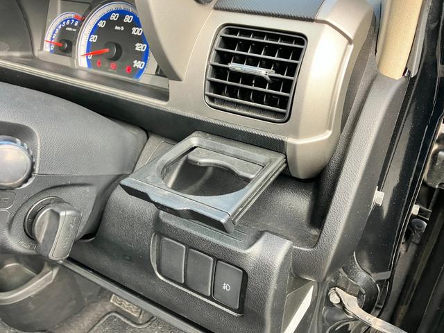 ゼストスパーク W 禁煙車 HDDナビ フルセグ ブルートゥース スマートキー HID 純正エアロ オートエアコン 電動格納ミラー フォグランプ アルミホイール(35枚目)