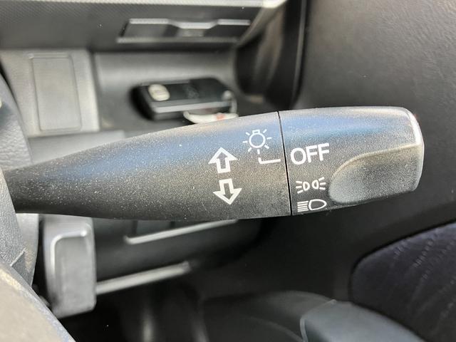 ゼストスパーク W 禁煙車 HDDナビ フルセグ ブルートゥース スマートキー HID 純正エアロ オートエアコン 電動格納ミラー フォグランプ アルミホイール(39枚目)