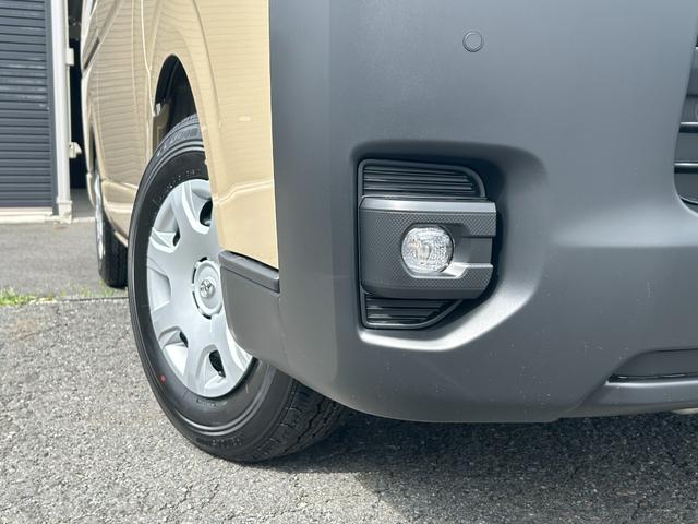 ハイエースバン ロングスーパーＧＬ　登録済み未使用車　アースカラーＰＫＧ　デジタルインナーミラー　パノラミックビューモニター　両側パワースライドドア（14枚目）