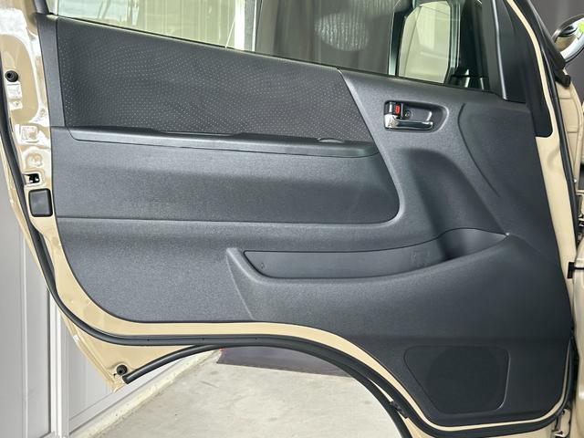 ハイエースバン ロングスーパーＧＬ　登録済み未使用車　アースカラーＰＫＧ　デジタルインナーミラー　パノラミックビューモニター　両側パワースライドドア（43枚目）