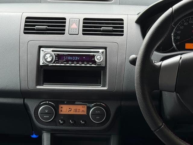 スイフト スポーツ　ワンオーナー車両　５ＭＴ　レカロハーフレザーシート　ＨＩＤヘッドライト　ＨＩＤヘッドライト　ＣＤ　純正アルミ　新品タイヤ　ＡＢＳ（16枚目）