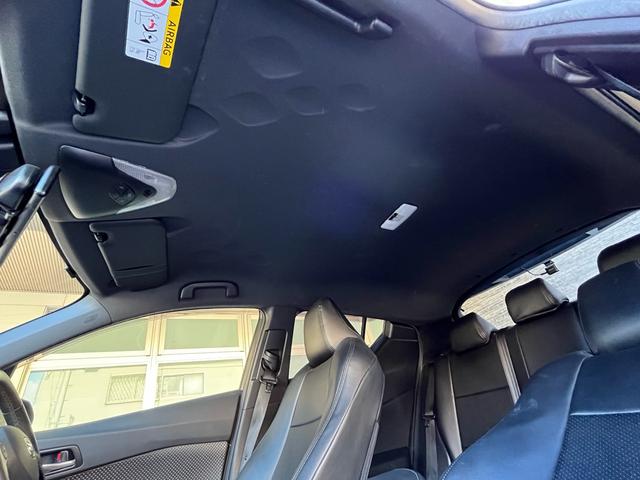 Ｃ－ＨＲ Ｇ　モード　ネロ　１年保証／衝突軽減／モデリスタエアロ／Ｂｌｕｅｔｏｏｔｈナビ／バックカメラ／デジタルミラー型ドラレコ／ＥＴＣ／シートヒーター／ブラインドスポットモニター／黒革調シートカバー／ＬＥＤヘッドライト／ＥＴＣ（21枚目）