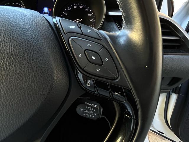 Ｃ－ＨＲ Ｇ　モード　ネロ　１年保証／衝突軽減／モデリスタエアロ／Ｂｌｕｅｔｏｏｔｈナビ／バックカメラ／デジタルミラー型ドラレコ／ＥＴＣ／シートヒーター／ブラインドスポットモニター／黒革調シートカバー／ＬＥＤヘッドライト／ＥＴＣ（26枚目）