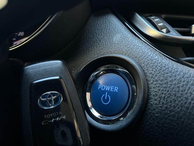 Ｃ－ＨＲ Ｇ　モード　ネロ　１年保証／衝突軽減／モデリスタエアロ／Ｂｌｕｅｔｏｏｔｈナビ／バックカメラ／デジタルミラー型ドラレコ／ＥＴＣ／シートヒーター／ブラインドスポットモニター／黒革調シートカバー／ＬＥＤヘッドライト／ＥＴＣ（30枚目）