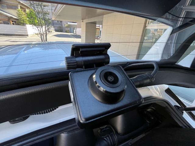 Ｃ－ＨＲ Ｇ　モード　ネロ　１年保証／衝突軽減／モデリスタエアロ／Ｂｌｕｅｔｏｏｔｈナビ／バックカメラ／デジタルミラー型ドラレコ／ＥＴＣ／シートヒーター／ブラインドスポットモニター／黒革調シートカバー／ＬＥＤヘッドライト／ＥＴＣ（32枚目）