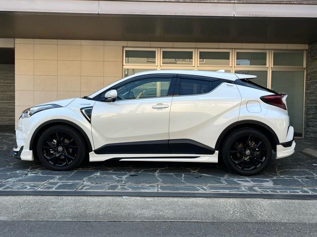 Ｃ－ＨＲ Ｇ　モード　ネロ　１年保証／衝突軽減／モデリスタエアロ／Ｂｌｕｅｔｏｏｔｈナビ／バックカメラ／デジタルミラー型ドラレコ／ＥＴＣ／シートヒーター／ブラインドスポットモニター／黒革調シートカバー／ＬＥＤヘッドライト／ＥＴＣ（33枚目）