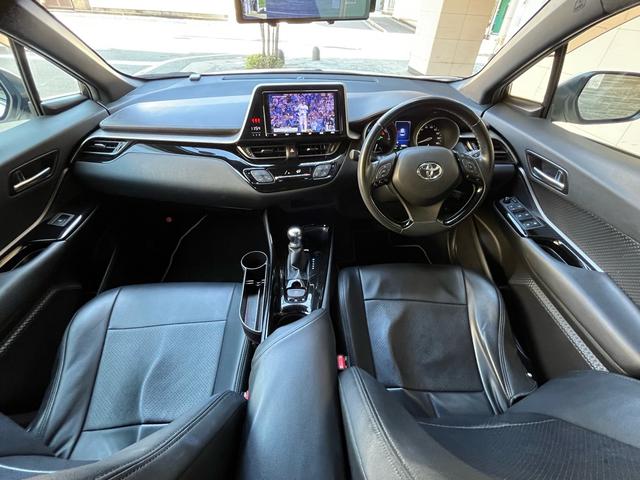 Ｃ－ＨＲ Ｇ　モード　ネロ　１年保証／衝突軽減／モデリスタエアロ／Ｂｌｕｅｔｏｏｔｈナビ／バックカメラ／デジタルミラー型ドラレコ／ＥＴＣ／シートヒーター／ブラインドスポットモニター／黒革調シートカバー／ＬＥＤヘッドライト／ＥＴＣ（56枚目）