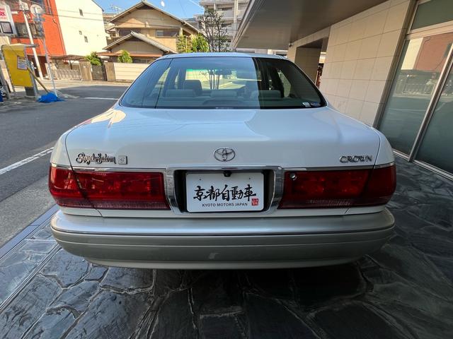 クラウン ロイヤルサルーン　プレミアム　後期モデル／禁煙車／純正ＤＶＤナビ／ＥＴＣ／キセノンヘッドライト／キーレス／純正パールＩＩ／フォグランプ／全席パワーシート／クルーズコントロール／純正電動コーナーポール／純正電動サンシェード／ドラレコ（32枚目）