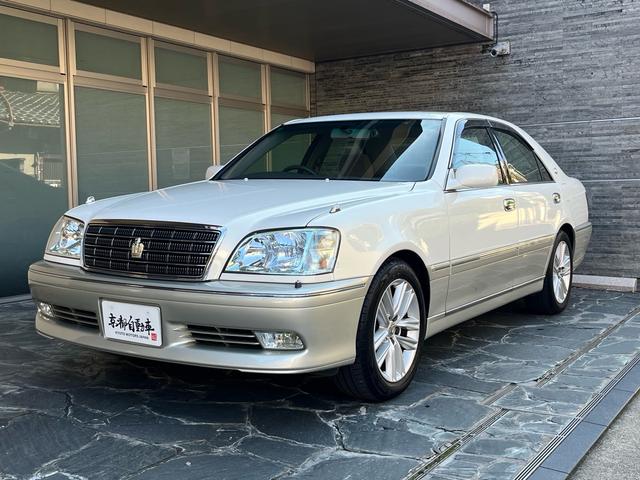 クラウン ロイヤルサルーン　プレミアム　後期モデル／禁煙車／純正ＤＶＤナビ／ＥＴＣ／キセノンヘッドライト／キーレス／純正パールＩＩ／フォグランプ／全席パワーシート／クルーズコントロール／純正電動コーナーポール／純正電動サンシェード／ドラレコ（77枚目）