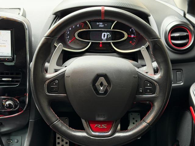 ルーテシア ルノースポール シャシースポール レザーシート シートヒーター Bluetooth ナビゲーション フルセグTV ETC 純正アルミ RSドライブモード 専用スポーツサス ディアルマフラー パドルシフト スポーツハンドル(19枚目)