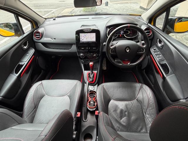 ルーテシア ルノースポール シャシースポール レザーシート シートヒーター Bluetooth ナビゲーション フルセグTV ETC 純正アルミ RSドライブモード 専用スポーツサス ディアルマフラー パドルシフト スポーツハンドル(27枚目)