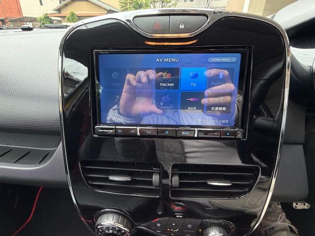 ルーテシア ルノースポール シャシースポール レザーシート シートヒーター Bluetooth ナビゲーション フルセグTV ETC 純正アルミ RSドライブモード 専用スポーツサス ディアルマフラー パドルシフト スポーツハンドル(31枚目)