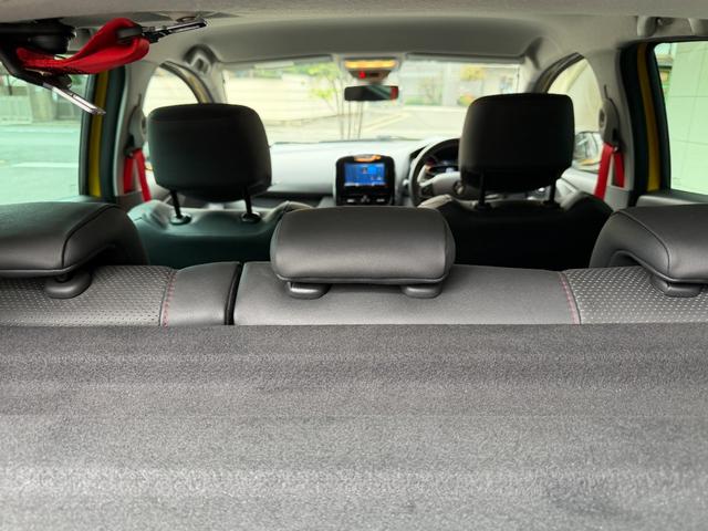 ルーテシア ルノースポール シャシースポール レザーシート シートヒーター Bluetooth ナビゲーション フルセグTV ETC 純正アルミ RSドライブモード 専用スポーツサス ディアルマフラー パドルシフト スポーツハンドル(35枚目)