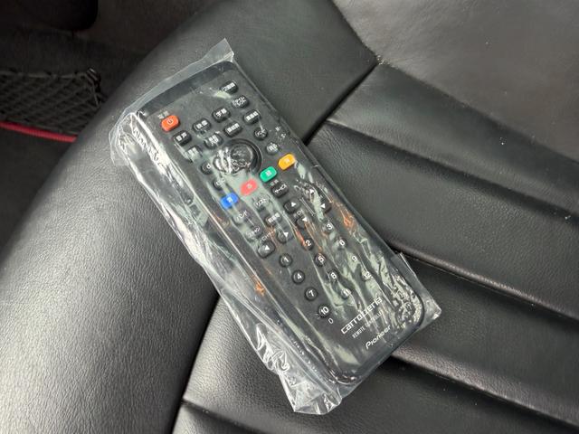 ＭＩＮＩ クーパー　クラブマン　ハンプトン　ハンプトン限定車両　ダブルサンルーフ　ナビゲーションシステム　ＴＶ　キーレス２個　専用レザーシート　ＥＴＣ　純正専用アルミ　プッシュスタートシートヒータークルーズコントロールＡＢＳトノカバーＤＶＤ再生（32枚目）