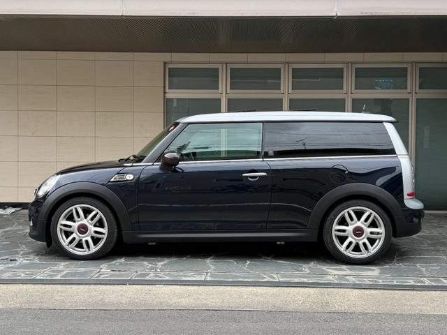 ＭＩＮＩ クーパー　クラブマン　ハンプトン　ハンプトン限定車両　ダブルサンルーフ　ナビゲーションシステム　ＴＶ　キーレス２個　専用レザーシート　ＥＴＣ　純正専用アルミ　プッシュスタートシートヒータークルーズコントロールＡＢＳトノカバーＤＶＤ再生（43枚目）