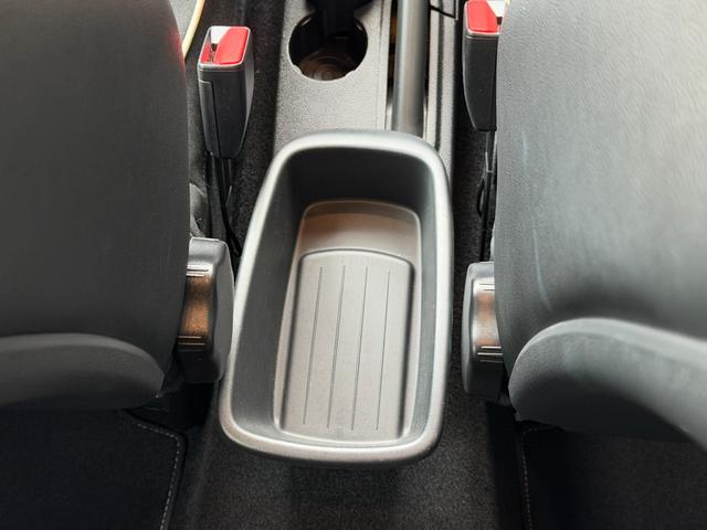 キャプチャー カンヌ パナソニックナビゲーションシステム フルセグTV バックカメラ キーレス2スマートキー レザーシート 純正アルミホイル ルーフブラウン ETC ディライト ディスチャージヘッドライト(23枚目)