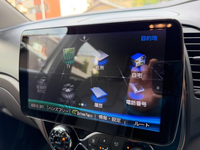 キャプチャー カンヌ パナソニックナビゲーションシステム フルセグTV バックカメラ キーレス2スマートキー レザーシート 純正アルミホイル ルーフブラウン ETC ディライト ディスチャージヘッドライト(26枚目)