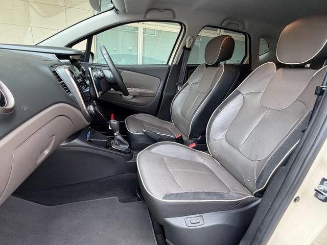 キャプチャー カンヌ パナソニックナビゲーションシステム フルセグTV バックカメラ キーレス2スマートキー レザーシート 純正アルミホイル ルーフブラウン ETC ディライト ディスチャージヘッドライト(40枚目)