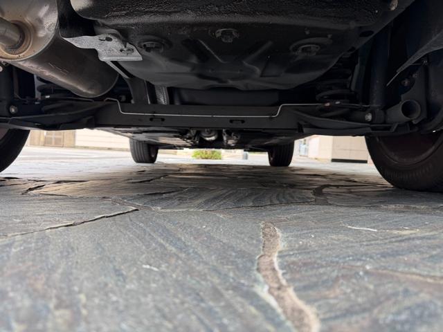 キャプチャー カンヌ パナソニックナビゲーションシステム フルセグTV バックカメラ キーレス2スマートキー レザーシート 純正アルミホイル ルーフブラウン ETC ディライト ディスチャージヘッドライト(60枚目)