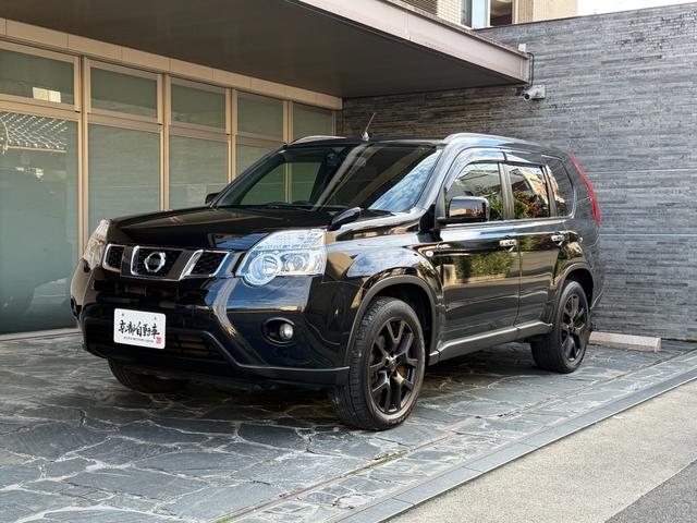 エクストレイル ２０Ｘｔｔ　ナビゲーションシステム　フルセグＴＶ　バックカメラ　ＵＳＢ　Ｂｌｕｅｔｏｏｔｈ　カフロンシート　フルフラットシート４ＷＤオートモードキーレススマートキー合鍵アルミルーフレールオートエアコンフォグライト（4枚目）