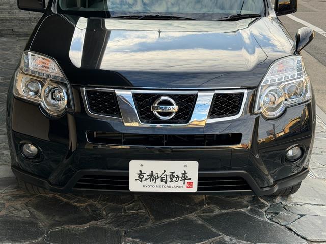 エクストレイル ２０Ｘｔｔ　ナビゲーションシステム　フルセグＴＶ　バックカメラ　ＵＳＢ　Ｂｌｕｅｔｏｏｔｈ　カフロンシート　フルフラットシート４ＷＤオートモードキーレススマートキー合鍵アルミルーフレールオートエアコンフォグライト（6枚目）