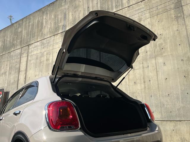 ５００Ｘ ポップスター　Ｂｌｕｅｔｏｏｔｈナビ／リヤカメラ／ＥＴＣ／アイドリングストップ／クルーズコントロール／純正アルミ／スペアキー／オートエアコン／天張張替済／業者クリーニング済（38枚目）