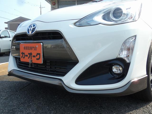 アクア Ｘ－アーバン　ワンオーナー　禁煙車　プッシュスタート　スマートキー　アルパインナビ　フルセグＴＶ　Ｂｌｕｅｔｏｏｔｈ　フォグライト　ハーフレザーシート　ＥＴＣ　Ｒカメラ（6枚目）