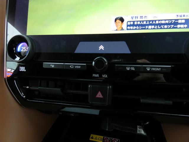 ヴェルファイアハイブリッド Ｚ　プレミア　ＪＢＬサウンド　ユニバーサルステップ　寒冷地仕様　サンセットブラウン革シート　パノラミックビュー　デジタルインナーミラー　テレビキット　ドラレコ前後　フリップダウンモニター　ワンオーナー　禁煙（28枚目）