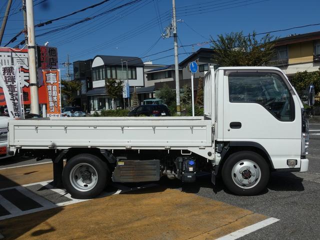 アトラストラック 　ヒラボディ　４ＷＤ　オートマ　１．５トン　禁煙車　ＡＥＢＳカメラ　メッキパーツ　キーレス　ＬＥＤヘッドライト　ＥＴＣ　ミラーヒーター　アイドリングストップ　電格ミラー　スペアキー　ユーザー買取（12枚目）