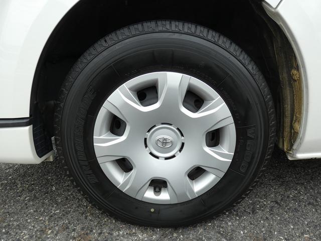 レジアスエースバン ロングスーパーＧＬ　ディーゼル　純正ナビ　フルセグ　バックカメラ　ワンオーナー　禁煙車　ベッドキット　ＬＥＤヘッドライト　ＥＴＣ　ウッドコンビハンドル　レザー調シートカバー　スペアキー　記録簿７枚　ユーザー買取（18枚目）
