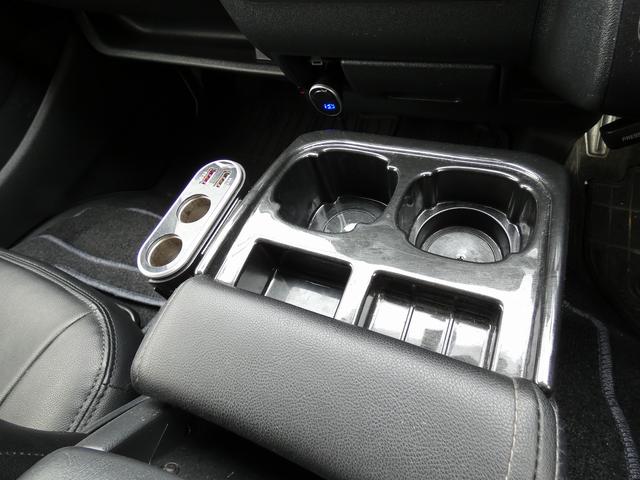 レジアスエースバン ロングスーパーＧＬ　ディーゼル　純正ナビ　フルセグ　バックカメラ　ワンオーナー　禁煙車　ベッドキット　ＬＥＤヘッドライト　ＥＴＣ　ウッドコンビハンドル　レザー調シートカバー　スペアキー　記録簿７枚　ユーザー買取（30枚目）
