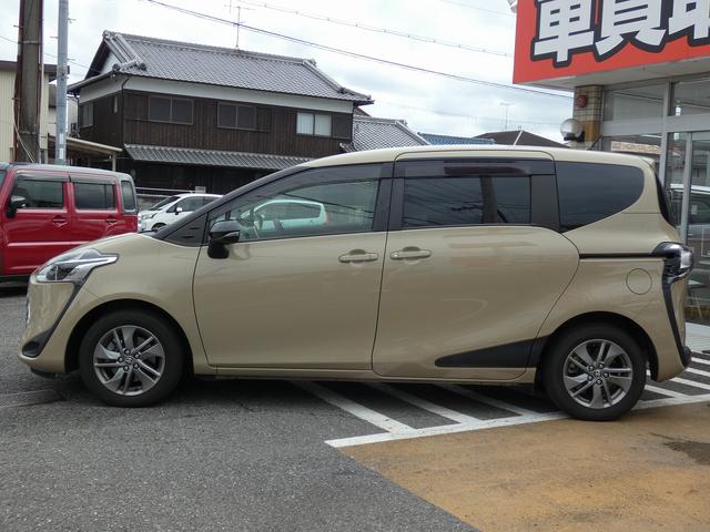 シエンタ ハイブリッドファンベースGセーフティーエディションII 禁煙車 両側パワースライドドア 純正ナビ フルセグTV Bluetooth USB F席シートヒーター ステアリングヒーター ETC2.0 Rカメラ 純正15インチアルミホイール プッシュスタート(14枚目)