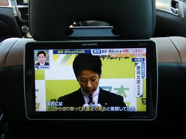 エクシーガクロスオーバー７ ２．５ｉアイサイト　禁煙車　７人乗り３列シート　ワーク１７インチアルミホイール　後席モニター２個　スーリーベースラック　ＳＴＩドアミラーレンズ　ＳＴＩタワーバー　ＰＷシート　ダイヤトーンナビ　Ｒカメラ　ＥＴＣ（7枚目）