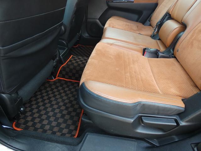 エクシーガクロスオーバー７ ２．５ｉアイサイト　禁煙車　７人乗り３列シート　ワーク１７インチアルミホイール　後席モニター２個　スーリーベースラック　ＳＴＩドアミラーレンズ　ＳＴＩタワーバー　ＰＷシート　ダイヤトーンナビ　Ｒカメラ　ＥＴＣ（46枚目）