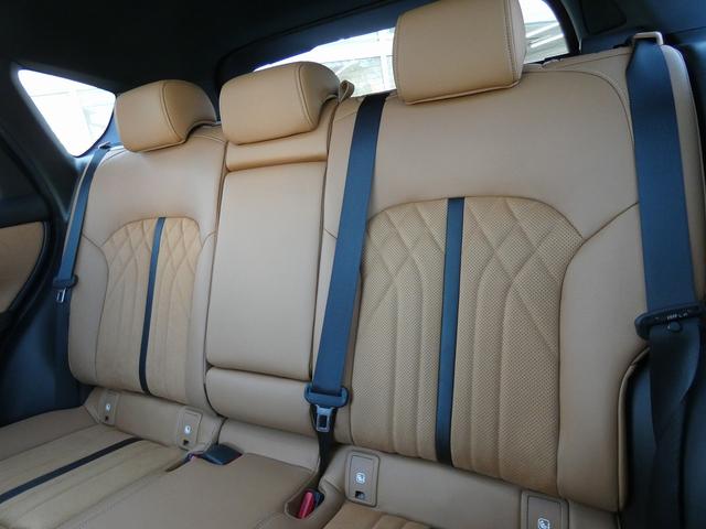 ＣＸ－６０ ＸＤ－ハイブリッド　プレミアムスポーツ　サンルーフ　全方位モニター　ハーフレザーシート　ＢＯＳＥサウンド　ヘッドアップディスプレイ　ブラインドスポットモニター　ＰＷシート　ＰＷバックドア　ＥＴＣ　ＨＤＭＩ　ユーザー買取（30枚目）