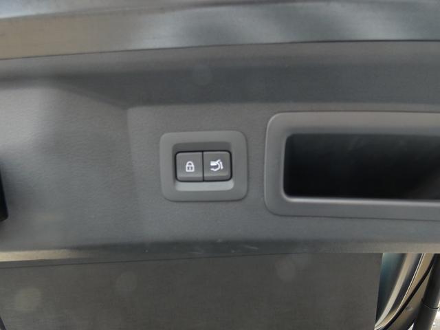 ＣＸ－６０ ＸＤ－ハイブリッド　プレミアムスポーツ　サンルーフ　全方位モニター　ハーフレザーシート　ＢＯＳＥサウンド　ヘッドアップディスプレイ　ブラインドスポットモニター　ＰＷシート　ＰＷバックドア　ＥＴＣ　ＨＤＭＩ　ユーザー買取（57枚目）