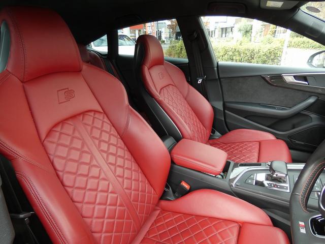 S5スポーツバック ベースグレード ワンオーナー 禁煙車 バーチャルコックピット バング&オルフセンサウンド 赤革シート PWシート PWバックドア フルセグTV USB ドラレコ ETC(6枚目)