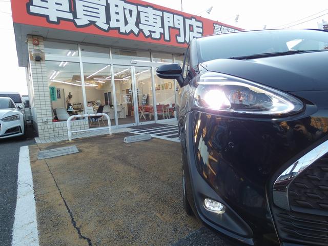 シエンタ Ｇ　セーフティーエディションＩＩ　社外ナビ　フルセグ　バックカメラ　両側電動スライドドア　ワンオーナー　禁煙車　前後ドラレコ　シートヒーター　ハンドルヒーター　ＥＴＣ　ＬＥＤヘッドライト　社外１５インチアルミ　スペアキー　ユーザー買取（2枚目）