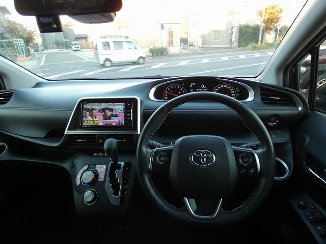 シエンタ Ｇ　セーフティーエディションＩＩ　社外ナビ　フルセグ　バックカメラ　両側電動スライドドア　ワンオーナー　禁煙車　前後ドラレコ　シートヒーター　ハンドルヒーター　ＥＴＣ　ＬＥＤヘッドライト　社外１５インチアルミ　スペアキー　ユーザー買取（3枚目）