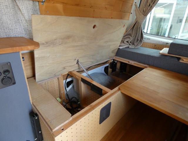 ボンゴバン DX キャンピング仕様 ユーザー買取車 社外ディスプレイオーディオ 前後ドラレコ ETC Rカメラ USB キーレス パワーウィンドウ 左ドアミラー可動式(51枚目)