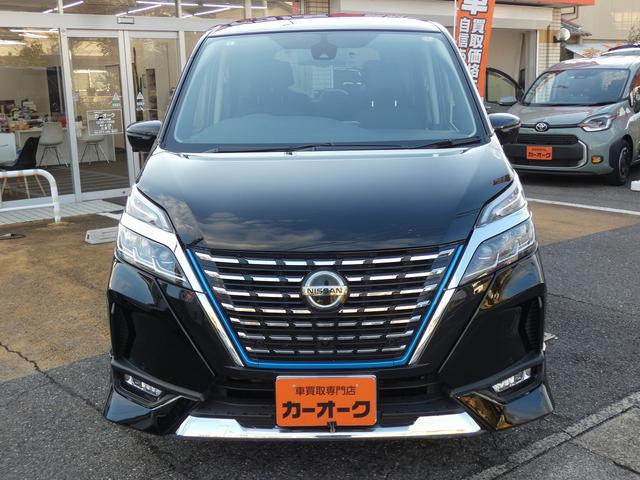 セレナ ｅ－パワー　ハイウェイスターＶ　純正デカナビ　フルセグ　アラウンドビューモニター　フリップダウンモニター　セーフティパックＡ　防水シート　デジタルインナーミラー　プロパイロット　ＢＳＭ　ワンオーナー　禁煙車　ＥＴＣ　ドラレコ（11枚目）