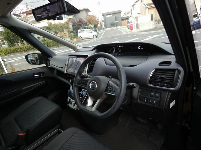 セレナ ｅ－パワー　ハイウェイスターＶ　純正デカナビ　フルセグ　アラウンドビューモニター　フリップダウンモニター　セーフティパックＡ　防水シート　デジタルインナーミラー　プロパイロット　ＢＳＭ　ワンオーナー　禁煙車　ＥＴＣ　ドラレコ（22枚目）