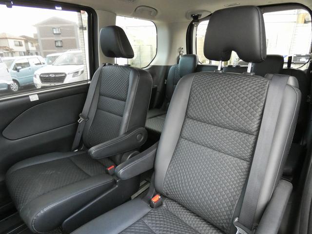 セレナ ｅ－パワー　ハイウェイスターＶ　純正デカナビ　フルセグ　アラウンドビューモニター　フリップダウンモニター　セーフティパックＡ　防水シート　デジタルインナーミラー　プロパイロット　ＢＳＭ　ワンオーナー　禁煙車　ＥＴＣ　ドラレコ（49枚目）