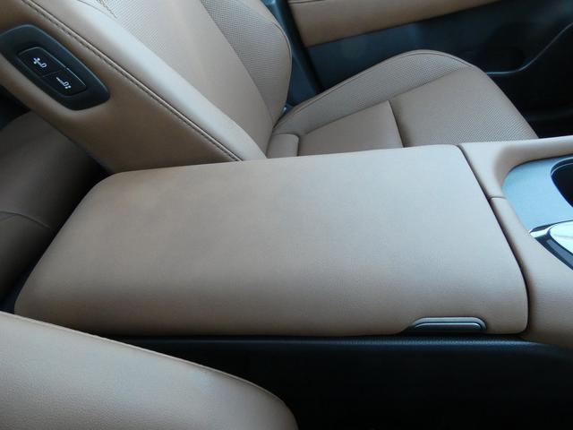 クラウンエステート Z 純正ナビ テレビキット パノラミックビュー パノラマルーフ ブラウンレザーシート デジタルインナーミラー 寒冷地仕様 ETC2.0 ドラレコ BSM HUD 禁煙車 ワンオーナー PWバックドア(34枚目)