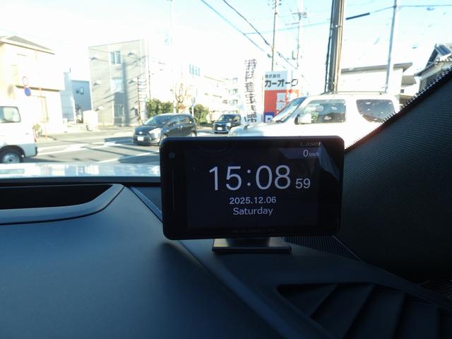 クラウンエステート Z 純正ナビ テレビキット パノラミックビュー パノラマルーフ ブラウンレザーシート デジタルインナーミラー 寒冷地仕様 ETC2.0 ドラレコ BSM HUD 禁煙車 ワンオーナー PWバックドア(39枚目)