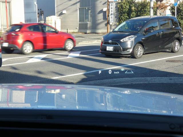 クラウンエステート Z 純正ナビ テレビキット パノラミックビュー パノラマルーフ ブラウンレザーシート デジタルインナーミラー 寒冷地仕様 ETC2.0 ドラレコ BSM HUD 禁煙車 ワンオーナー PWバックドア(40枚目)