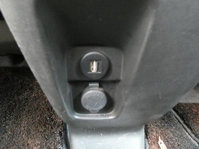 スペーシアカスタム ハイブリッドXSターボ 純正8インチナビ フルセグ 全方位モニター フリップダウンモニター 両側電動スライドドア ETC ドラレコ ワンオーナー 禁煙車 シートヒーター ヘッドアップディスプレイ ハーフレザー スペアキー(30枚目)