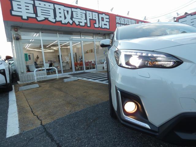 ＸＶ ２．０ｉ－Ｌ　アイサイト　純正ナビ　テレビキット　バックカメラ　ドラレコ　ＥＴＣ　禁煙車　ブラインドスポットモニター　純正１７インチアルミ　スペアキー　ユーザー買取（2枚目）